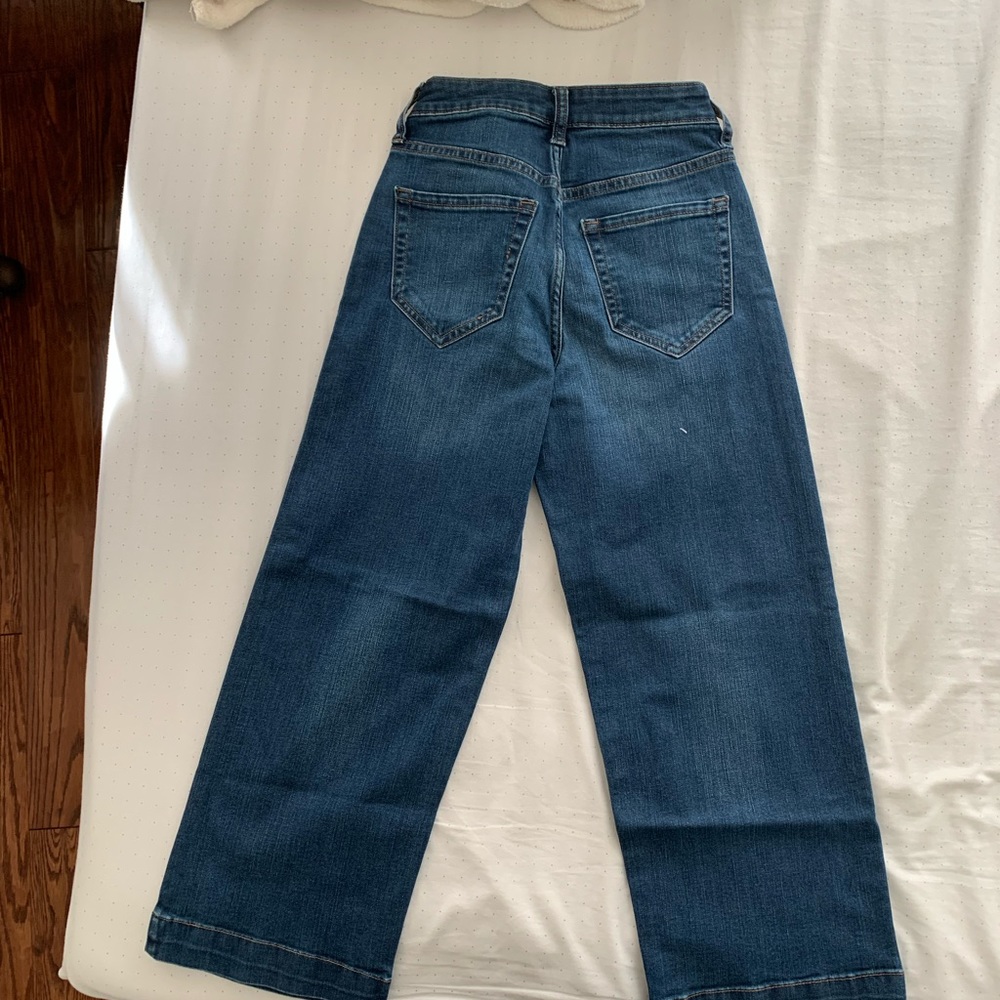 Jeans - Picture 2 of 2
